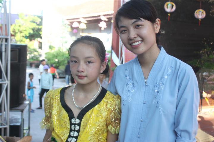 Chùm Ảnh Tổng Hợp Khóa Tu Nụ Thương Sen Hồng Chùa Từ Xuyên