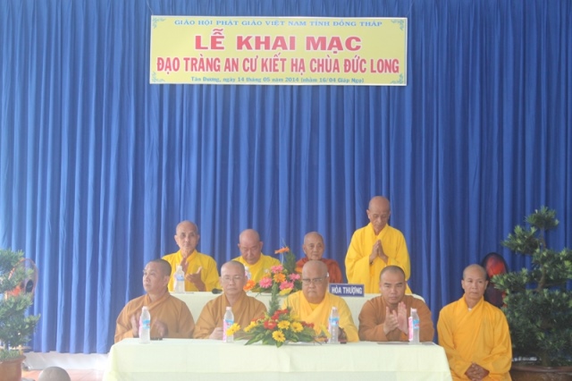 Đồng Tháp: Khai Giảng Các Đạo Tràng An Cư