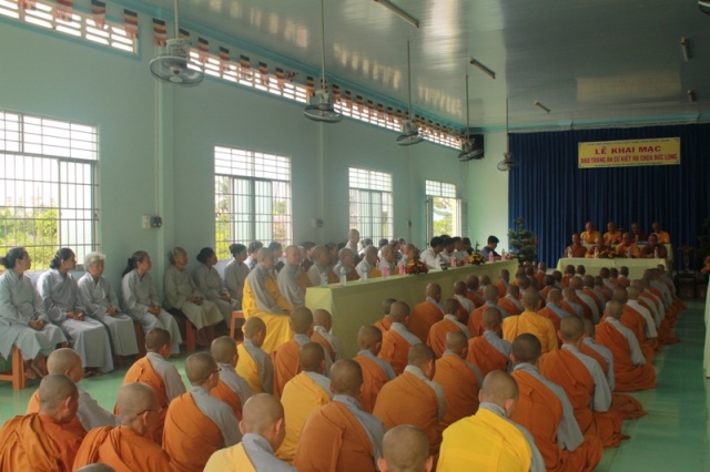 Đồng Tháp: Khai Giảng Các Đạo Tràng An Cư