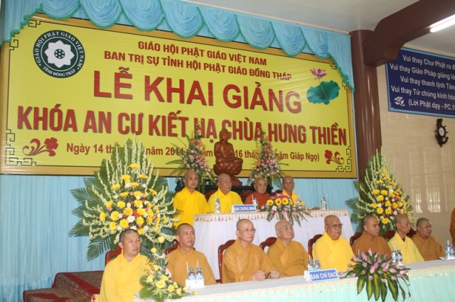 Đồng Tháp: Khai Giảng Các Đạo Tràng An Cư