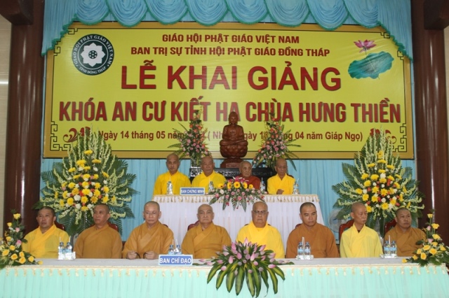 Đồng Tháp: Khai Giảng Các Đạo Tràng An Cư