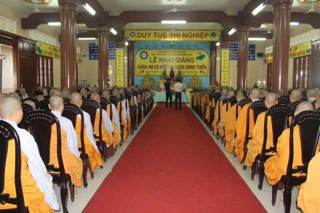 Đồng Tháp: Khai Giảng Các Đạo Tràng An Cư