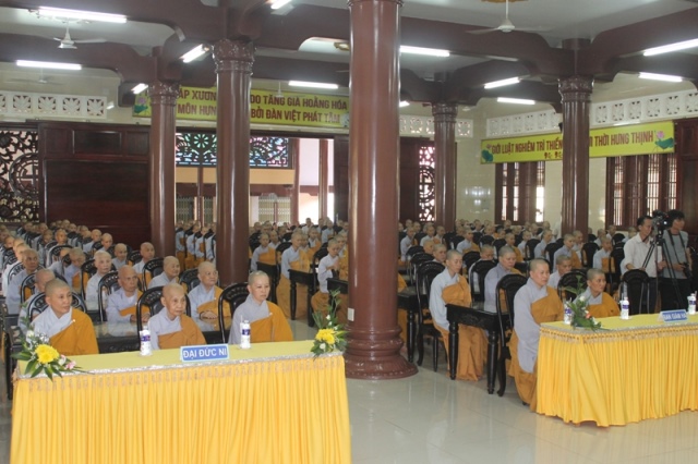 Đồng Tháp: Khai Giảng Các Đạo Tràng An Cư