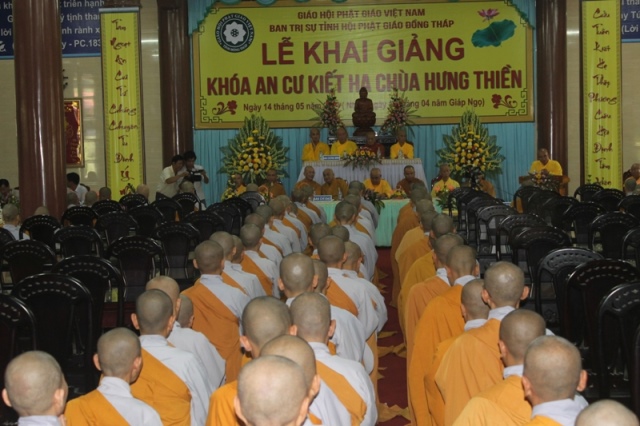 Đồng Tháp: Khai Giảng Các Đạo Tràng An Cư