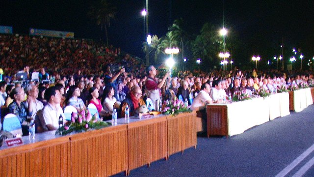 Khánh Hòa: “Ngàn Năm Sen Nở” kính mừng Đại lễ Phật Đản LHQ 2014