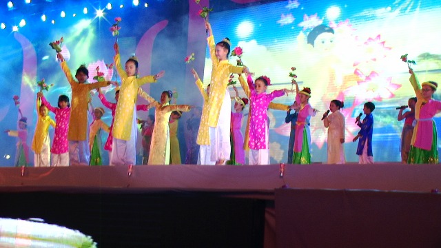 Khánh Hòa: “Ngàn Năm Sen Nở” kính mừng Đại lễ Phật Đản LHQ 2014