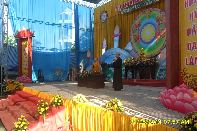 Thái Bình: Chùa Từ Xuyên tổ chức khóa tu “Nụ thương sen hồng” lần thứ hai năm 2014