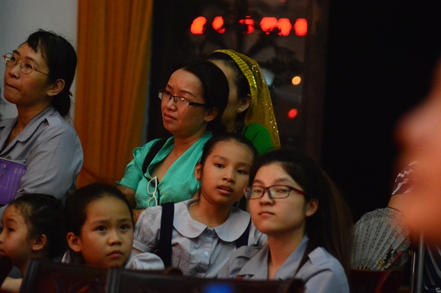 TP.HCM: Hoành tráng đêm chung kết văn nghệ chào mừng đại lễ Vesak 2014