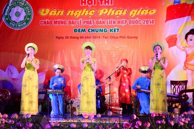 TP.HCM: Hoành tráng đêm chung kết văn nghệ chào mừng đại lễ Vesak 2014
