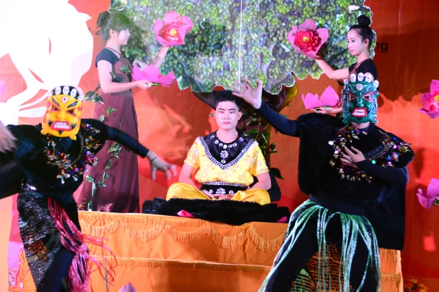 TP.HCM: Hoành tráng đêm chung kết văn nghệ chào mừng đại lễ Vesak 2014