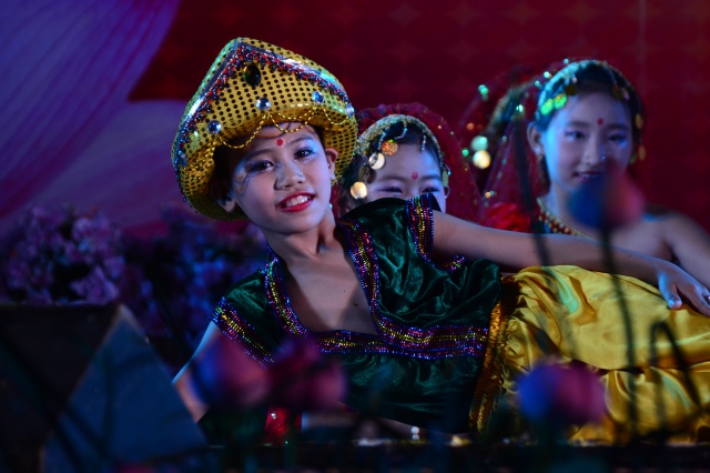 TP.HCM: Hoành tráng đêm chung kết văn nghệ chào mừng đại lễ Vesak 2014
