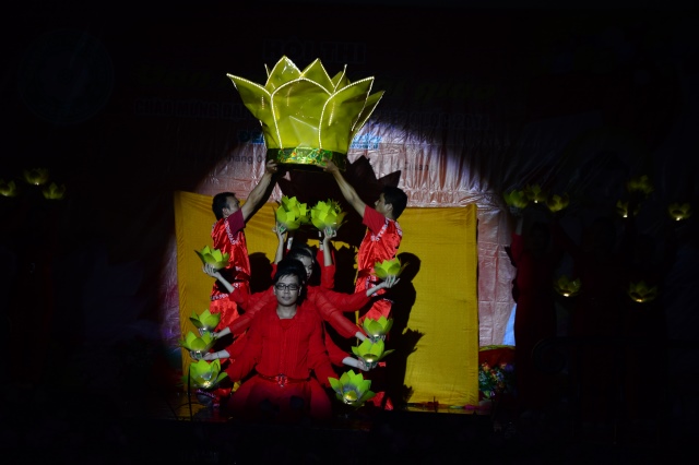 TP.HCM: Hoành tráng đêm chung kết văn nghệ chào mừng đại lễ Vesak 2014