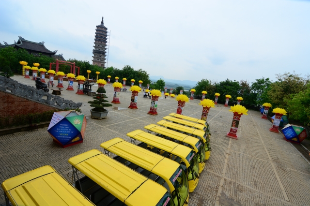 Ninh Bình: Không khí náo nhiệt của Vesak đã về chùa Bái Đính