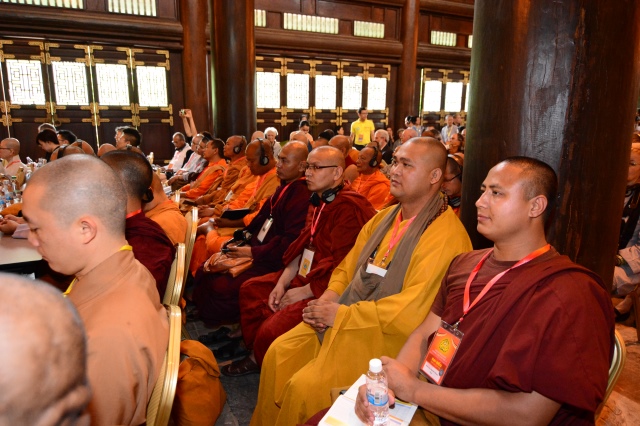 Vesak: Chùm ảnh đại biểu về tham dự các phiên Hội thảo Phật giáo tại Vesak 2014