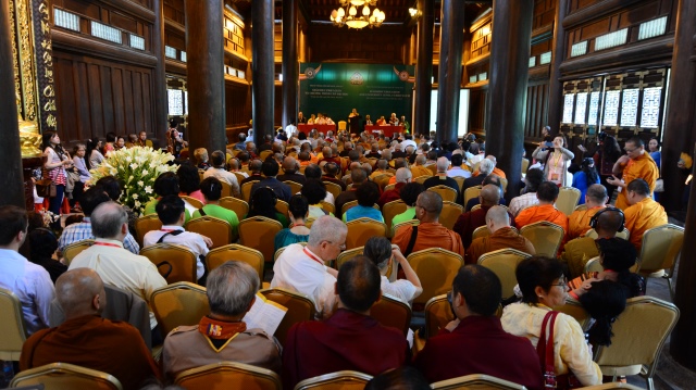 Vesak: Chùm ảnh đại biểu về tham dự các phiên Hội thảo Phật giáo tại Vesak 2014