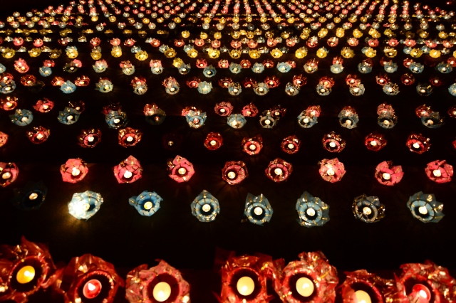 Vesak 2014: Lãnh đạo đảng, nhà nước, Phật giáo quốc tế cầu nguyện hòa bình