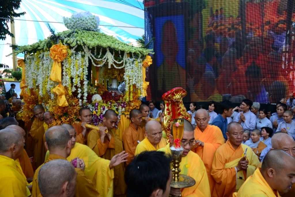 Lễ truy niệm - cung tống kim quan ĐLHT.Thích Trí Tịnh nhập bảo tháp