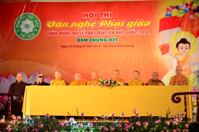 TP.HCM: Hoành tráng đêm chung kết văn nghệ chào mừng đại lễ Vesak 2014