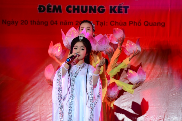 TP.HCM: Hoành tráng đêm chung kết văn nghệ chào mừng đại lễ Vesak 2014