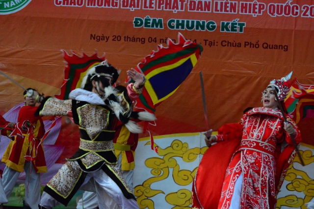 TP.HCM: Hoành tráng đêm chung kết văn nghệ chào mừng đại lễ Vesak 2014