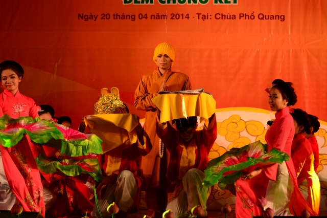 TP.HCM: Hoành tráng đêm chung kết văn nghệ chào mừng đại lễ Vesak 2014