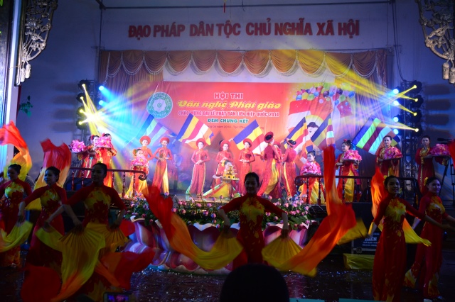 TP.HCM: Hoành tráng đêm chung kết văn nghệ chào mừng đại lễ Vesak 2014