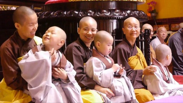 Chùm ảnh: Những chú tiểu Hàn Quốc ngộ nghĩnh dễ thương