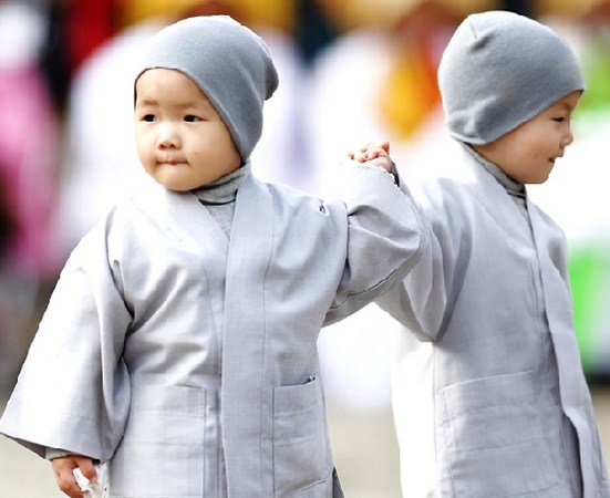 Chùm ảnh: Những chú tiểu Hàn Quốc ngộ nghĩnh dễ thương