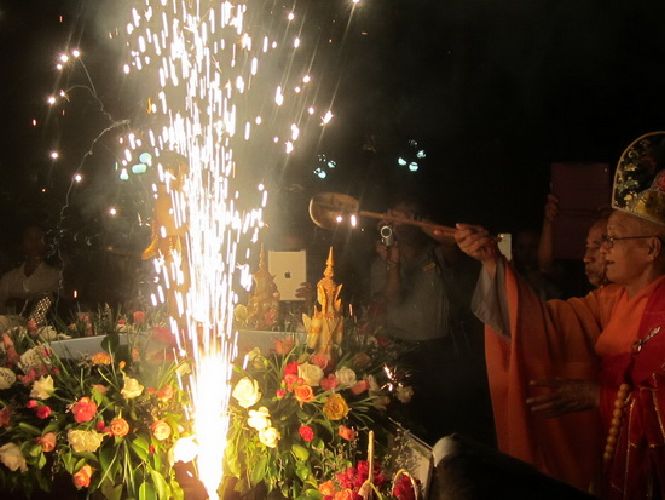 Khánh Hòa: Chùa Bảo Phước trang nhiêm tổ chức lễ Phật đản PL.2558