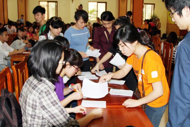 Hà Nội : Công tác tập huấn tình nguyện viên Vesak LHQ 2014 lần I