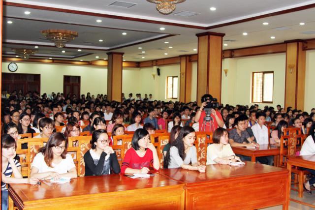 Hà Nội : Công tác tập huấn tình nguyện viên Vesak LHQ 2014 lần I