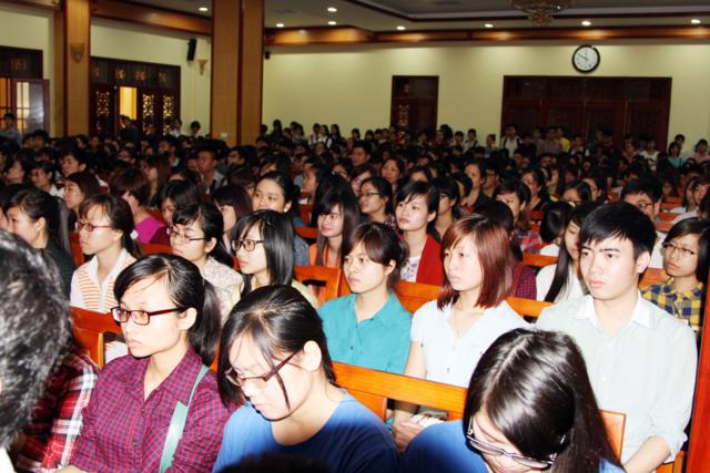 Hà Nội : Công tác tập huấn tình nguyện viên Vesak LHQ 2014 lần I