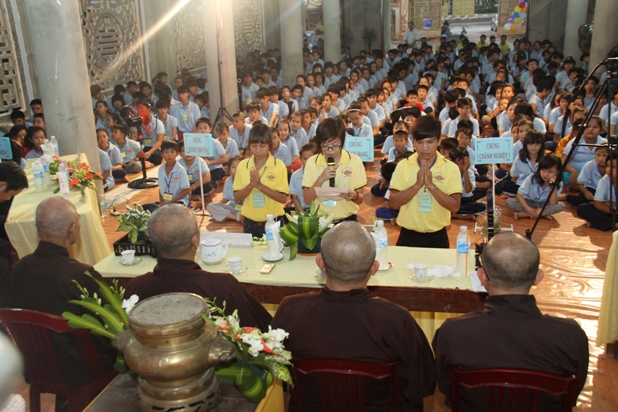 Bình Dương: Chùa Huệ Minh khai mạc khóa tu mùa hè