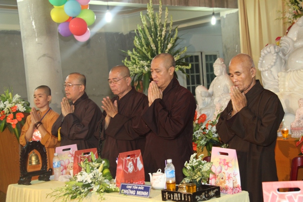 Bình Dương: Chùa Huệ Minh khai mạc khóa tu mùa hè