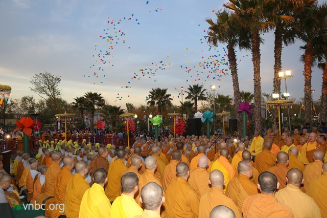 Lễ hội Quan Âm - Ngày hành hương và cầu nguyện 2014 tại Houston