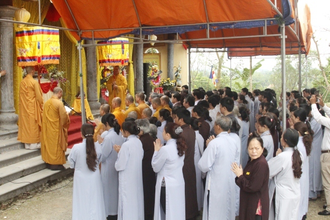 Phật giáo Hà Tĩnh tổ chức lễ truy niệm Cố Đại lão Hòa thượng Thích Trí Tịnh