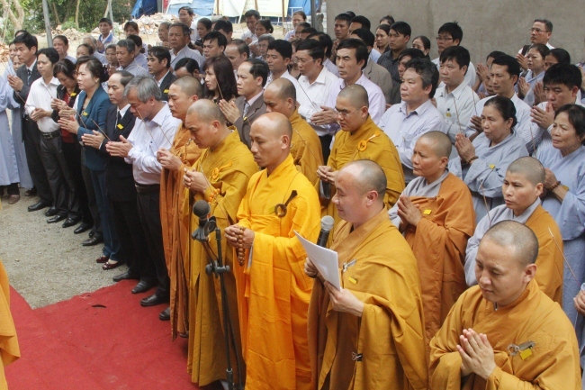 Phật giáo Hà Tĩnh tổ chức lễ truy niệm Cố Đại lão Hòa thượng Thích Trí Tịnh