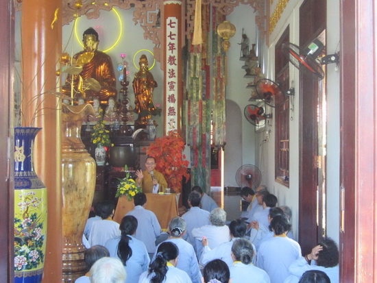 Khánh Hòa: Đạo tràng Bát Quan Trai chùa Thiên Bửu