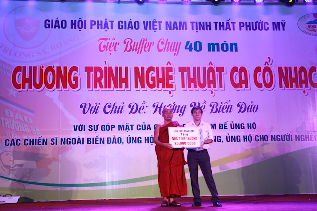 BRVT: Tịnh thất Phước Mỹ khai tiệc Buffet chay gây quỹ ủng hộ &quot;Biển đảo&#039;&#039;