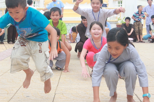 Cần Thơ: Chùa Long Quang tổ chức khóa tu mùa hè &quot;Hạt giống tâm hồn&quot; lần thứ nhất.