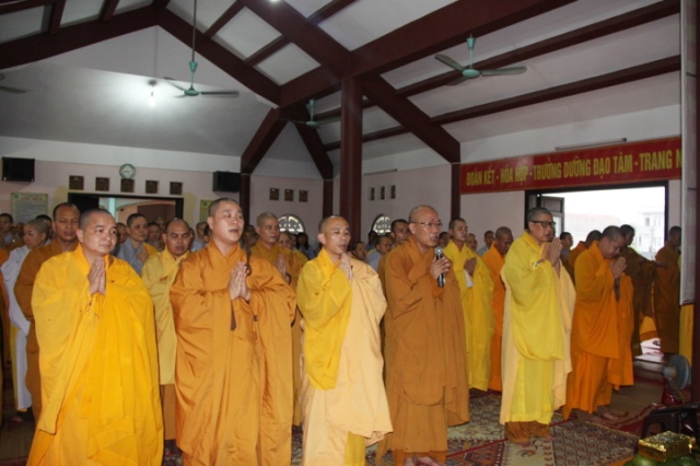 Hưng Yên: Đức Pháp Chủ đến khai pháp tại trường hạ chùa Táo