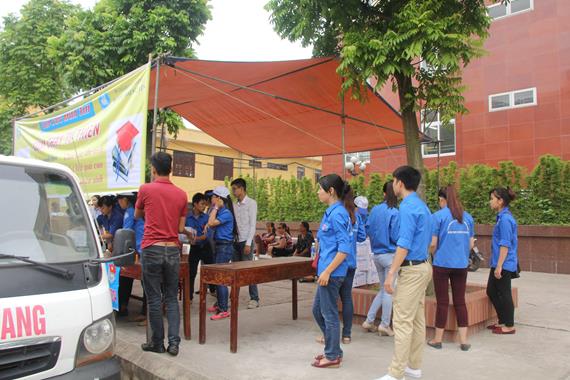 Thái Nguyên: “Chúng Tôi Đồng Hành Cùng Các Bạn” Mùa Thi 2014