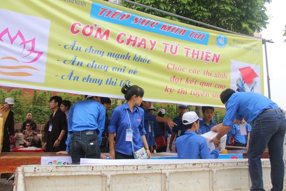 Thái Nguyên: “Chúng Tôi Đồng Hành Cùng Các Bạn” Mùa Thi 2014