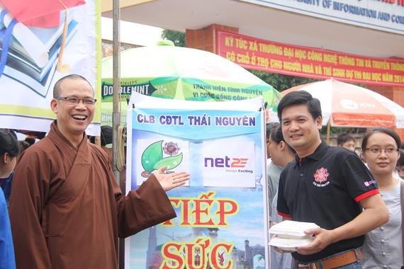 Thái Nguyên: “Chúng Tôi Đồng Hành Cùng Các Bạn” Mùa Thi 2014
