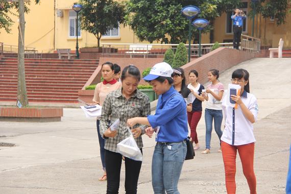 Thái Nguyên: “Chúng Tôi Đồng Hành Cùng Các Bạn” Mùa Thi 2014
