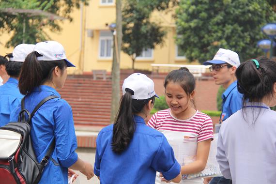 Thái Nguyên: “Chúng Tôi Đồng Hành Cùng Các Bạn” Mùa Thi 2014