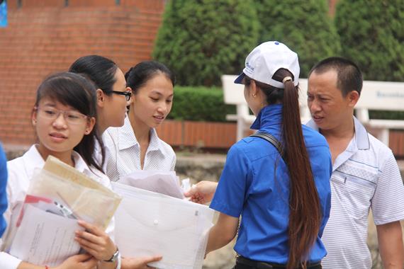 Thái Nguyên: “Chúng Tôi Đồng Hành Cùng Các Bạn” Mùa Thi 2014