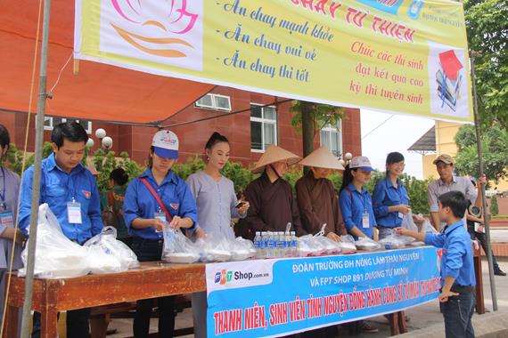 Thái Nguyên: “Chúng Tôi Đồng Hành Cùng Các Bạn” Mùa Thi 2014