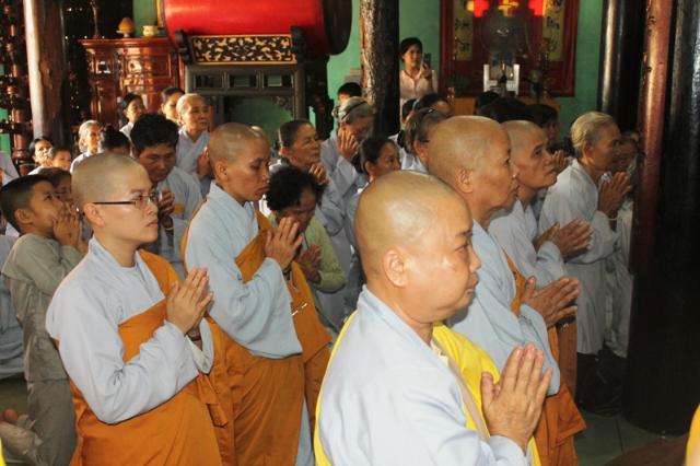 Lấp Vò: Cúng Dường Trường Hạ Miền Tây