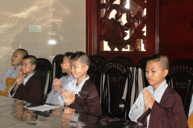 Đồng Tháp: Ban Chỉ Đạo An Cư Kiết Hạ Thăm Các Đạo Tràng